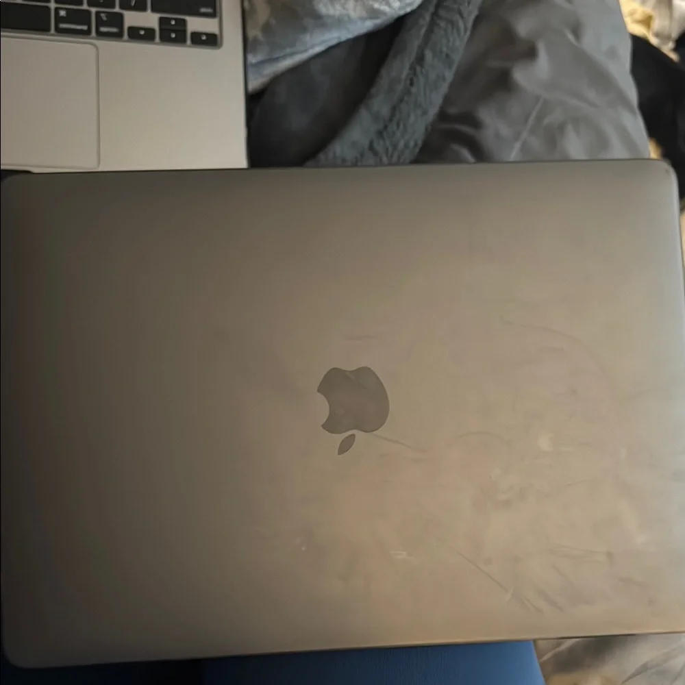 Apple MacBook Pro - Space Gray